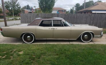 Lincoln-continental-1968-1