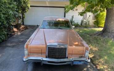 Lincoln-continental-1977-43