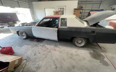 Lincoln-continental-1978-custom-6