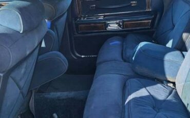 Lincoln-continental-1979-blue-10