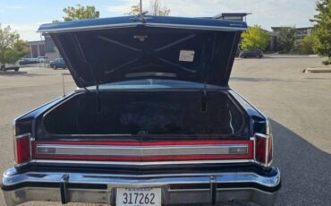 Lincoln-continental-1979-blue-8