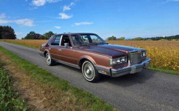 Lincoln-continental-1982-brown-5