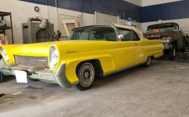 Lincoln-continental-convertible-1958-7
