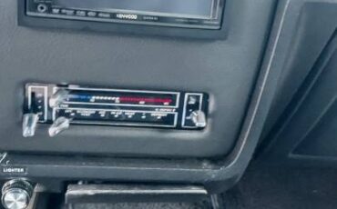 Lincoln-continental-coupe-1978-43