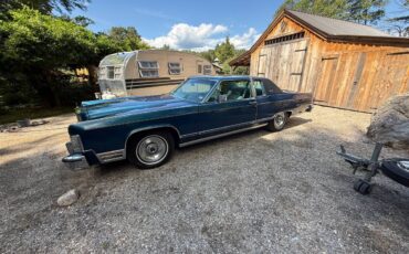 Lincoln-continental-coupe-1978-blue-3