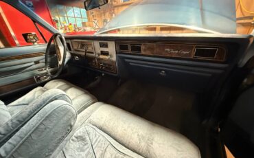 Lincoln-continental-coupe-1978-blue-4