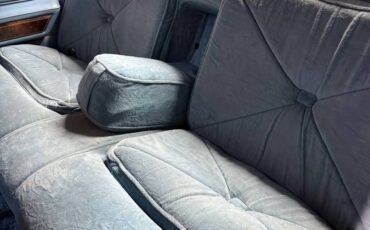 Lincoln-continental-coupe-1978-blue-7