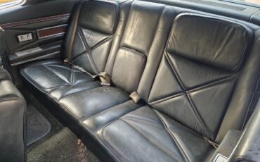Lincoln-continental-mark-iii-1970-4