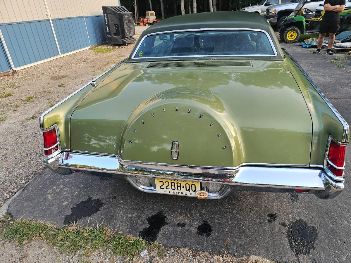 Lincoln-continental-mark-iii-1970-6