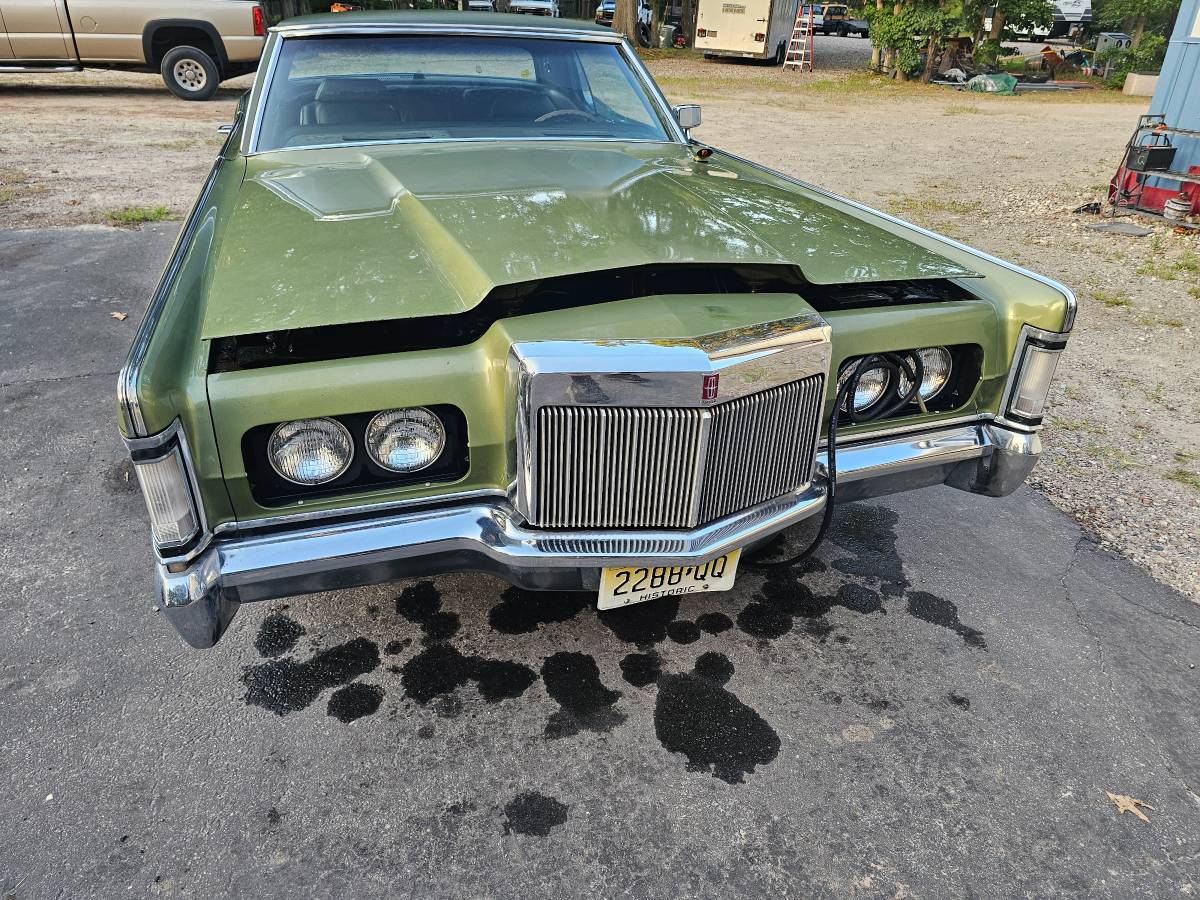 Lincoln-continental-mark-iii-1970-7