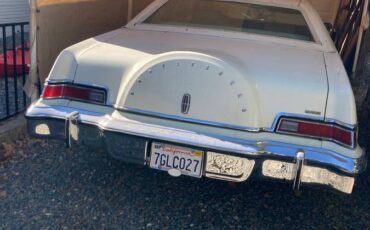 Lincoln-mark-iv-1975-white-2
