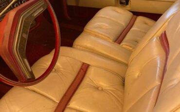 Lincoln-mark-iv-1975-white-5
