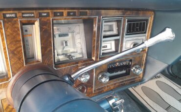 Lincoln-mark-v-1979-18