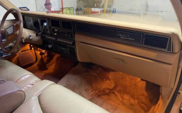 Lincoln-mark-vi-1983-brown-3