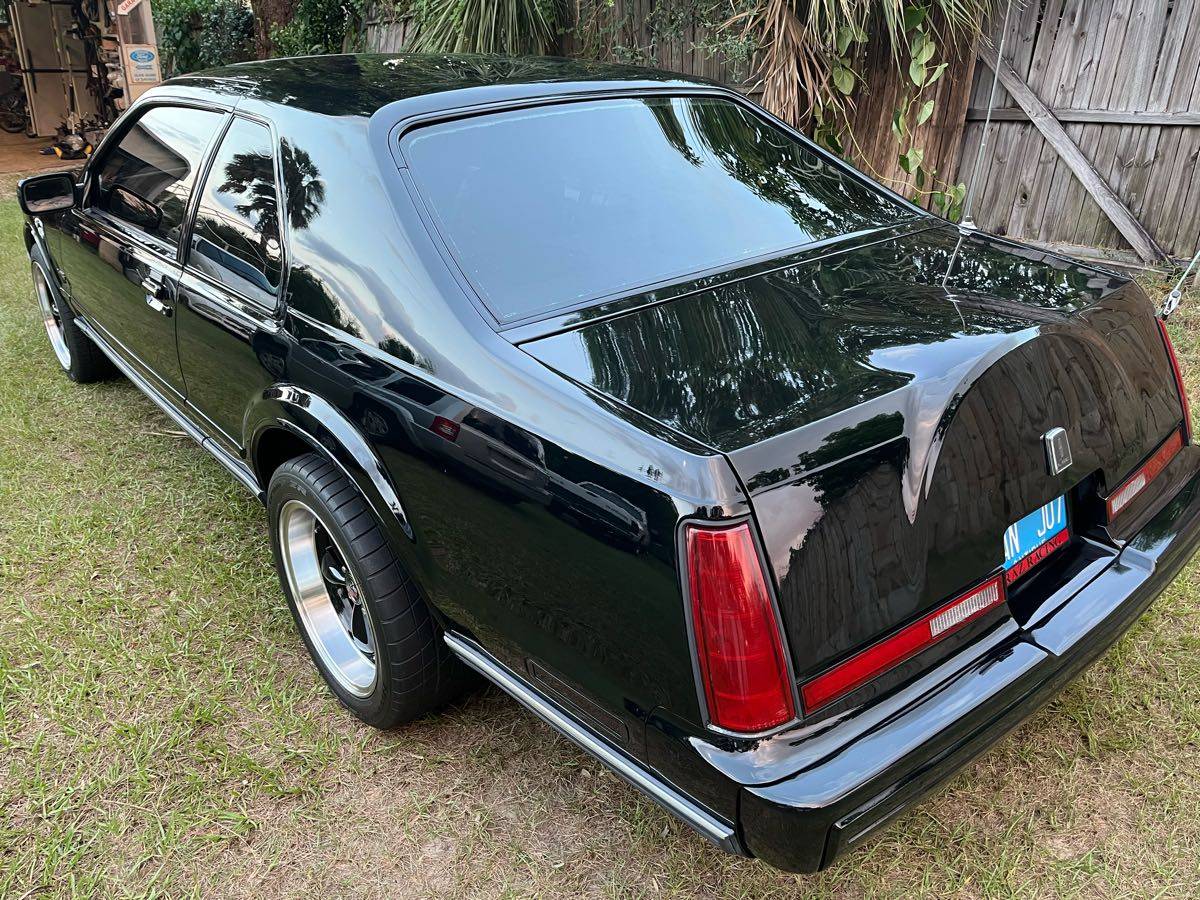 Lincoln-mark-vii-1992-black-3