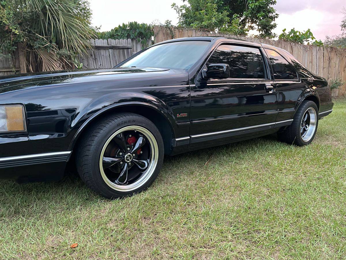 Lincoln-mark-vii-1992-black-5
