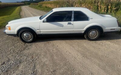 Lincoln mark viii 1984