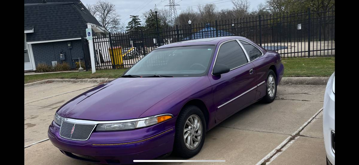 Lincoln-mark-viii-1995-purple-2