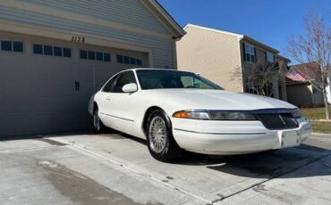 Lincoln-mark-viii-1995-white