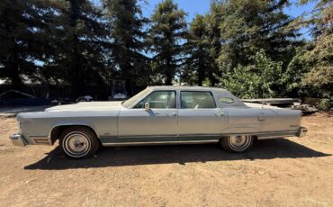 Lincoln-town-car-1976-blue-9