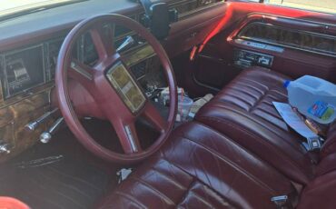 Lincoln-town-car-1984-white-6