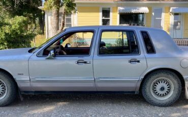 Lincoln-town-car-1991-grey-15