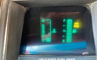 Lincoln-town-car-1991-grey-21