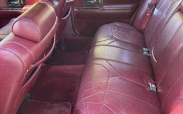 Lincoln-town-car-1991-grey-9