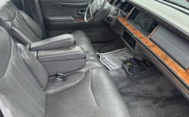 Lincoln-town-car-1993-black-6