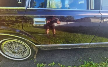 Lincoln-town-car-signature-limited-1988-custom-6