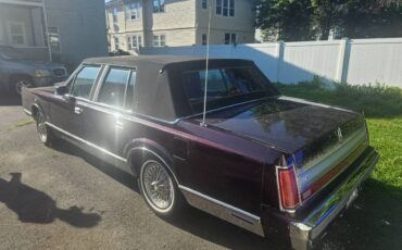 Lincoln-town-car-signature-limited-1988-custom-9