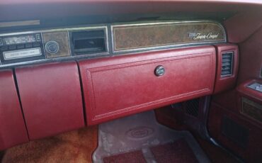 Lincoln-town-coupe-1975-custom-6