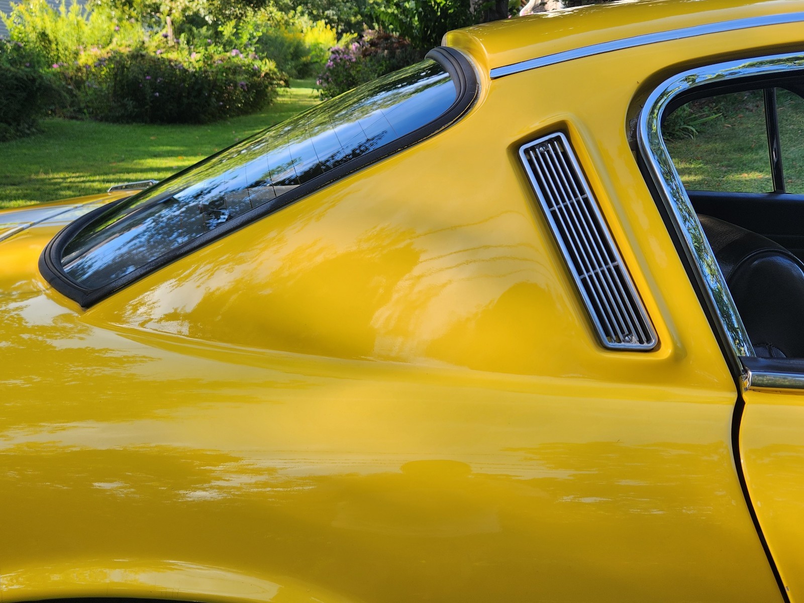 Lotus-Elan-2-1971-Coupe-29