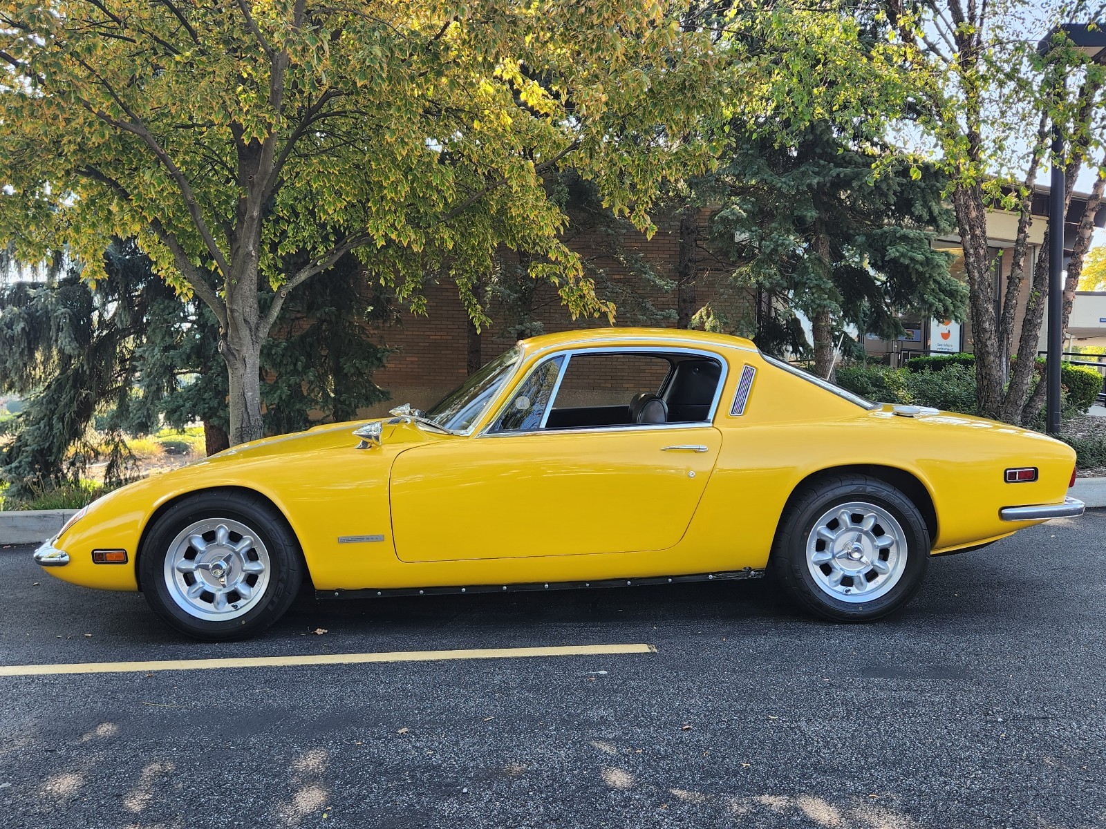 Lotus-Elan-2-1971-Coupe-37