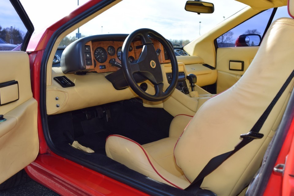 Lotus-Esprit-1989-Coupe-27