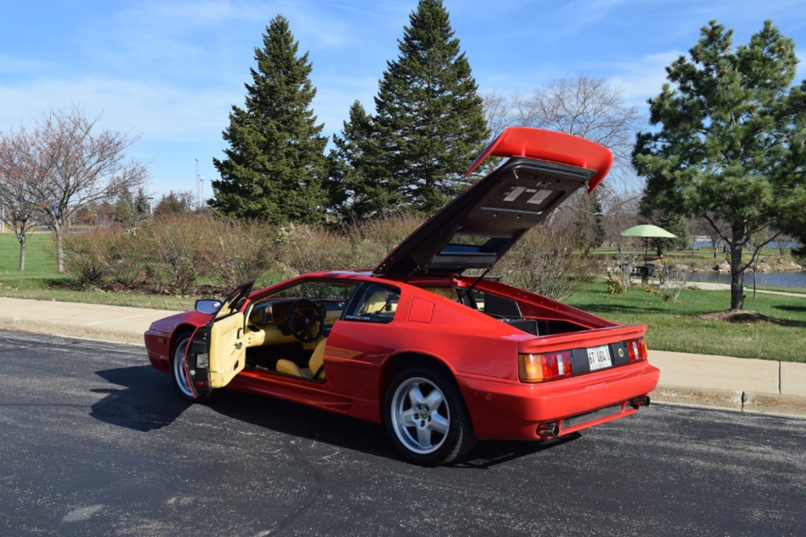 Lotus-Esprit-1989-Coupe-7