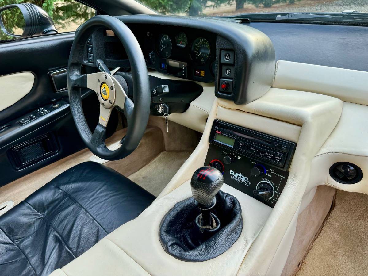 Lotus-esprit-se-1989-21