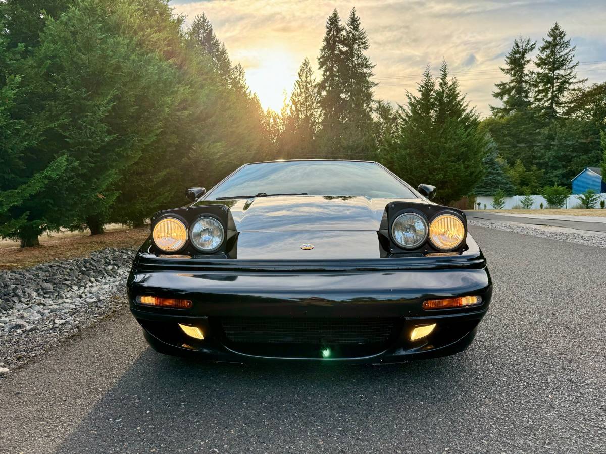 Lotus-esprit-se-1989-3