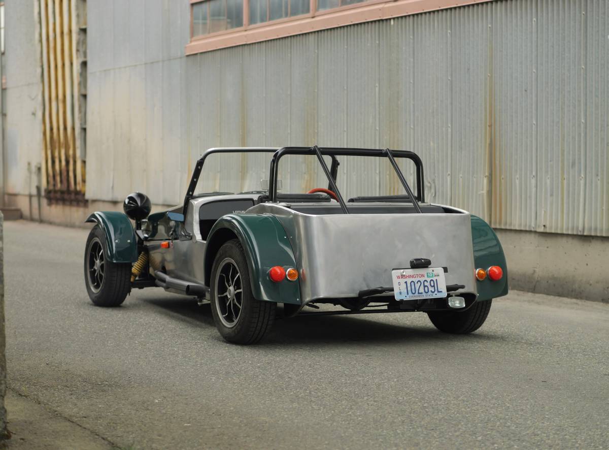 Lotus-super-7-caterham-1979-green-6