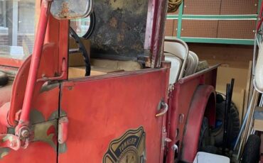 M37-military-vehicle-1953-red