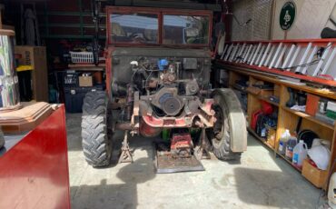 M37-military-vehicle-1953-red-9