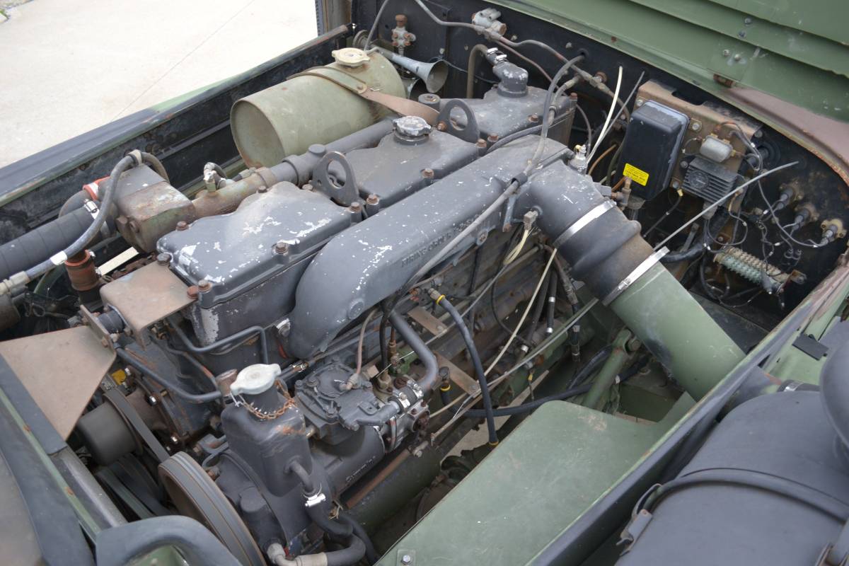 M813a-6x5-diesel-1982-green-13