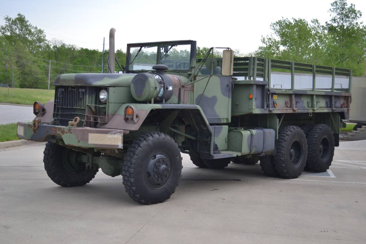M813a-6x5-diesel-1982-green-22