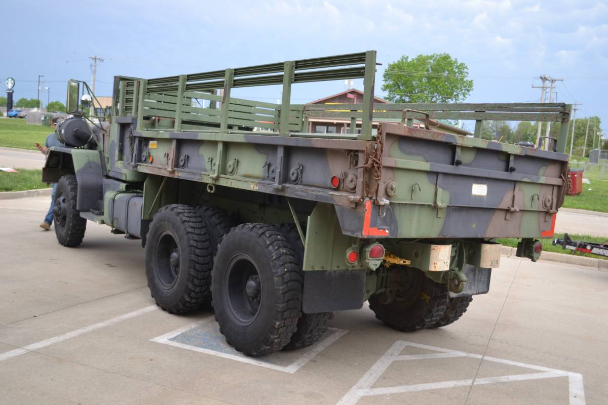 M813a-6x5-diesel-1982-green-4
