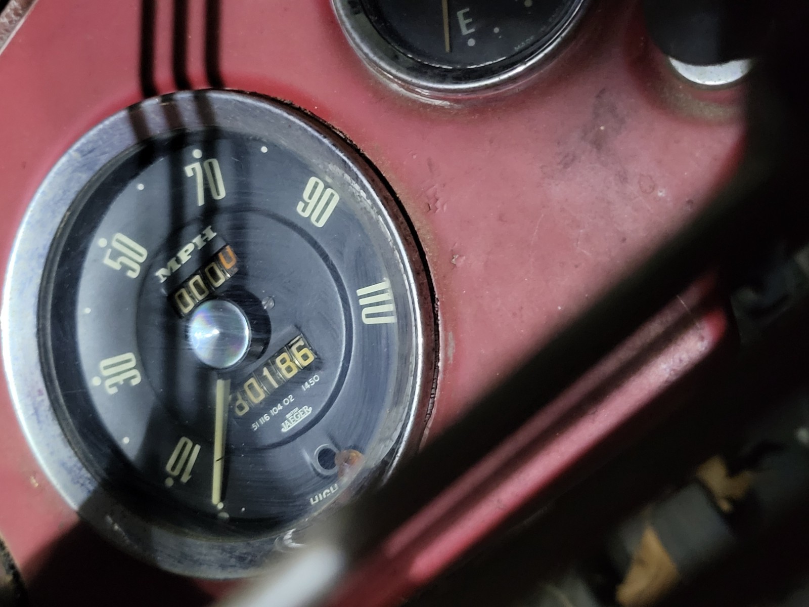 MG-MGA-1956-Convertible-13