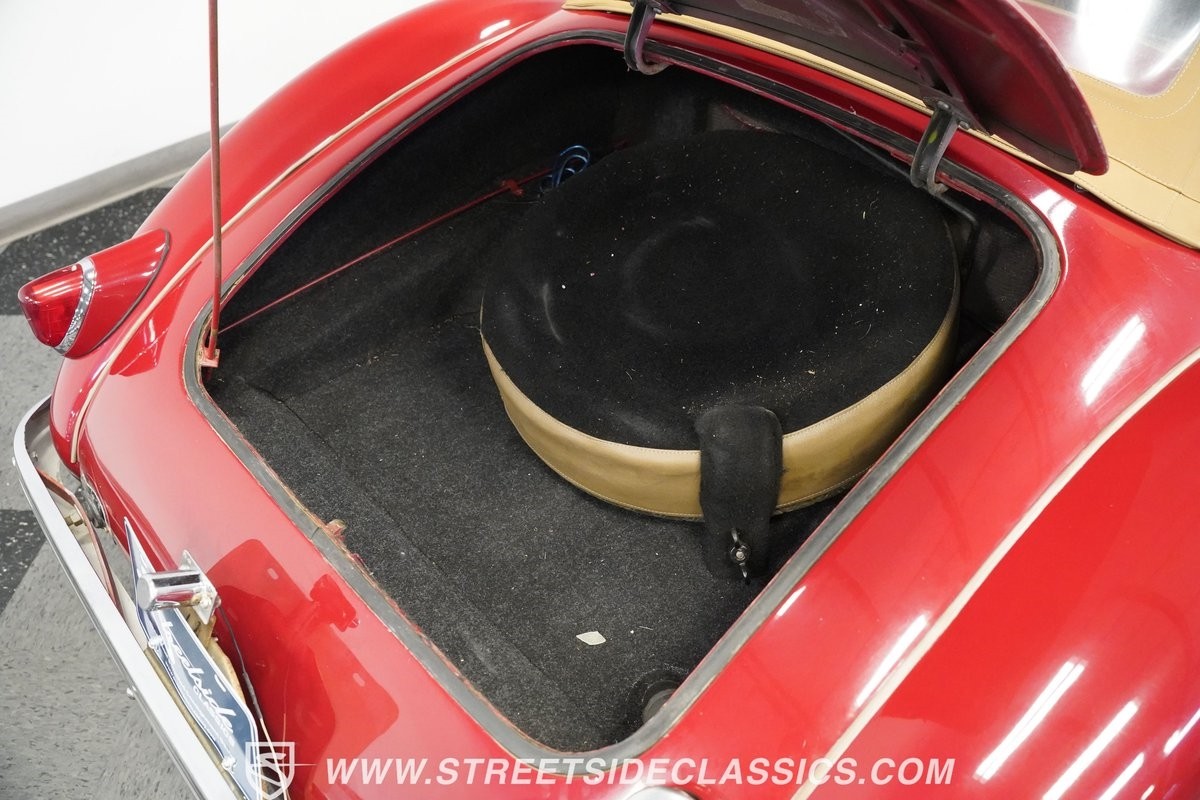 MG-MGA-1958-Convertible-26
