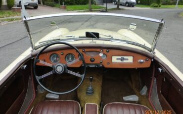 MG-MGA-1960-Convertible-14