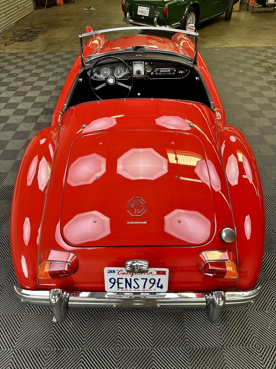 MG-MGA-1962-Convertible-11