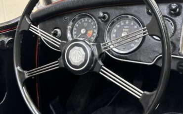 MG-MGA-1962-Convertible-20