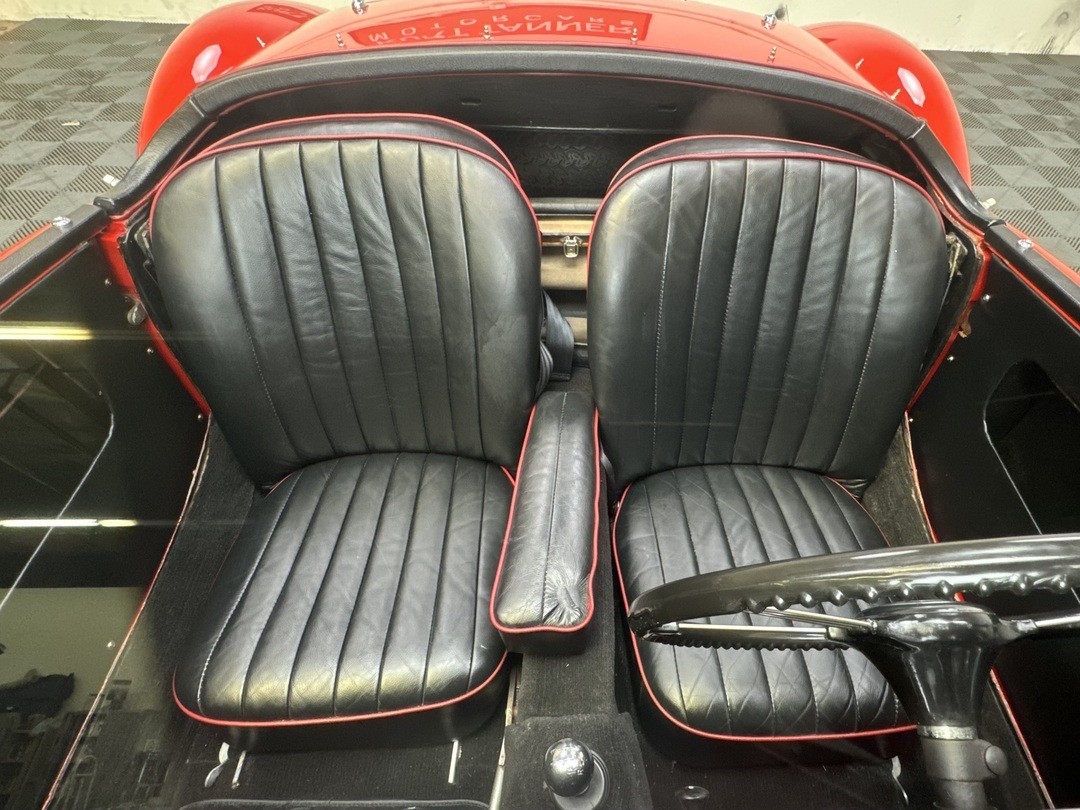 MG-MGA-1962-Convertible-29